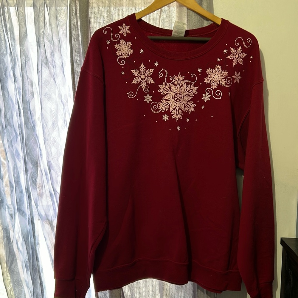 selling clothes, shoes, jewelry, etc. located in brookneal va right now!